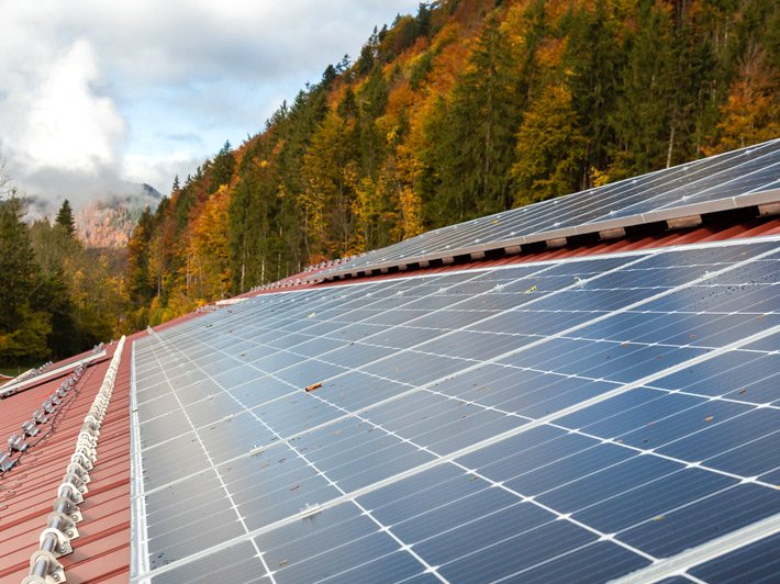Solarstromanlagen in den Bergen von Garmisch-Partenkirchen